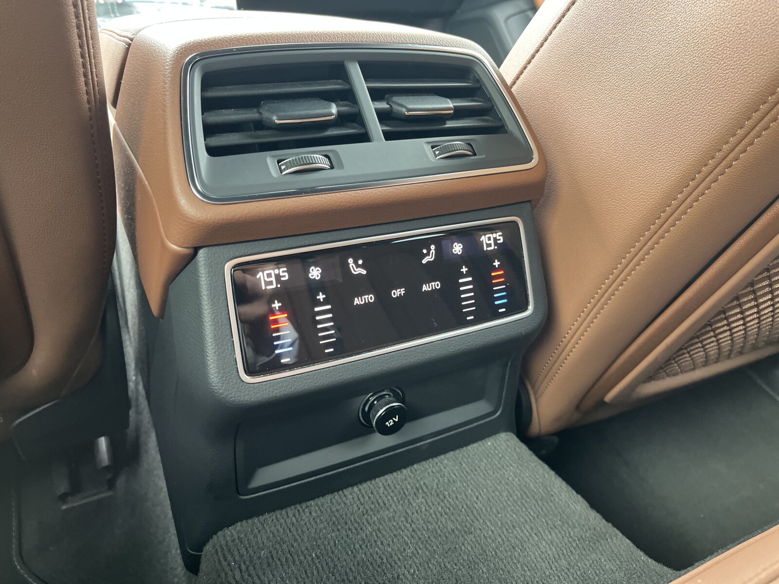 Audi A6 allroad - zdjęcie 21