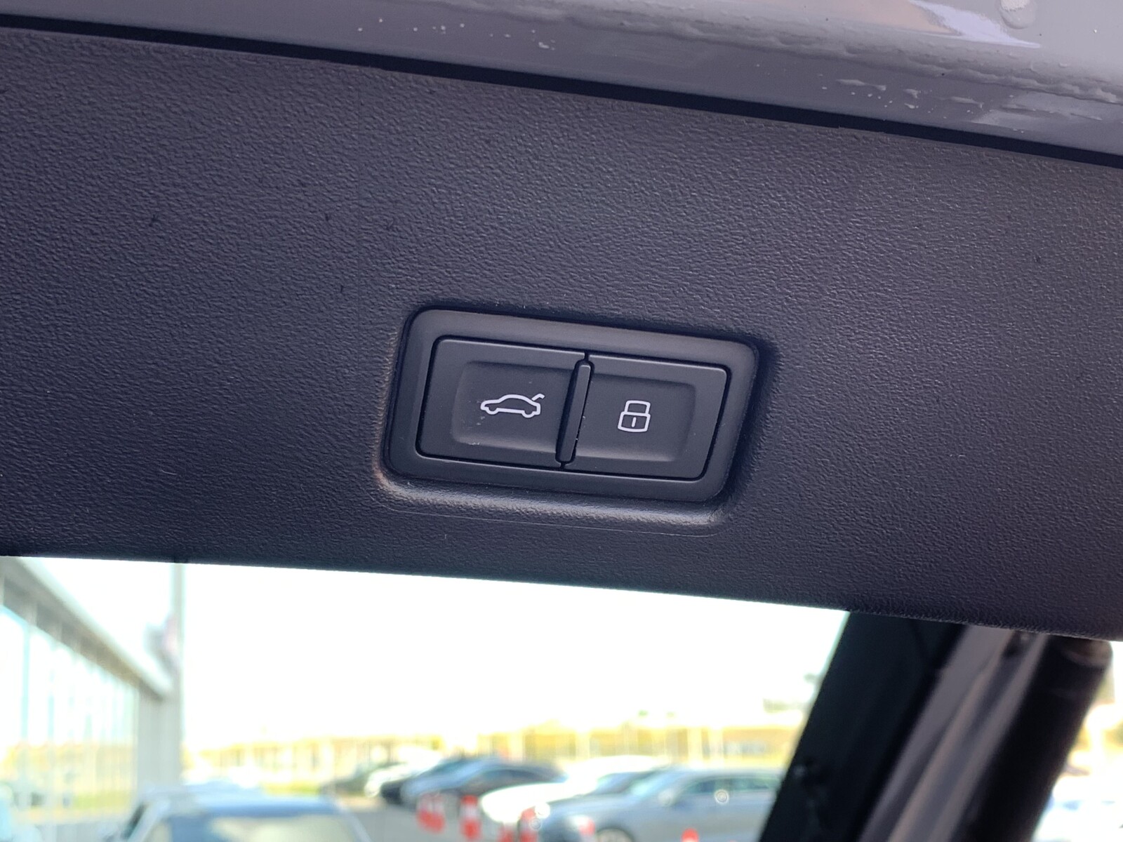 Audi Q4 Sportback - zdjęcie 22