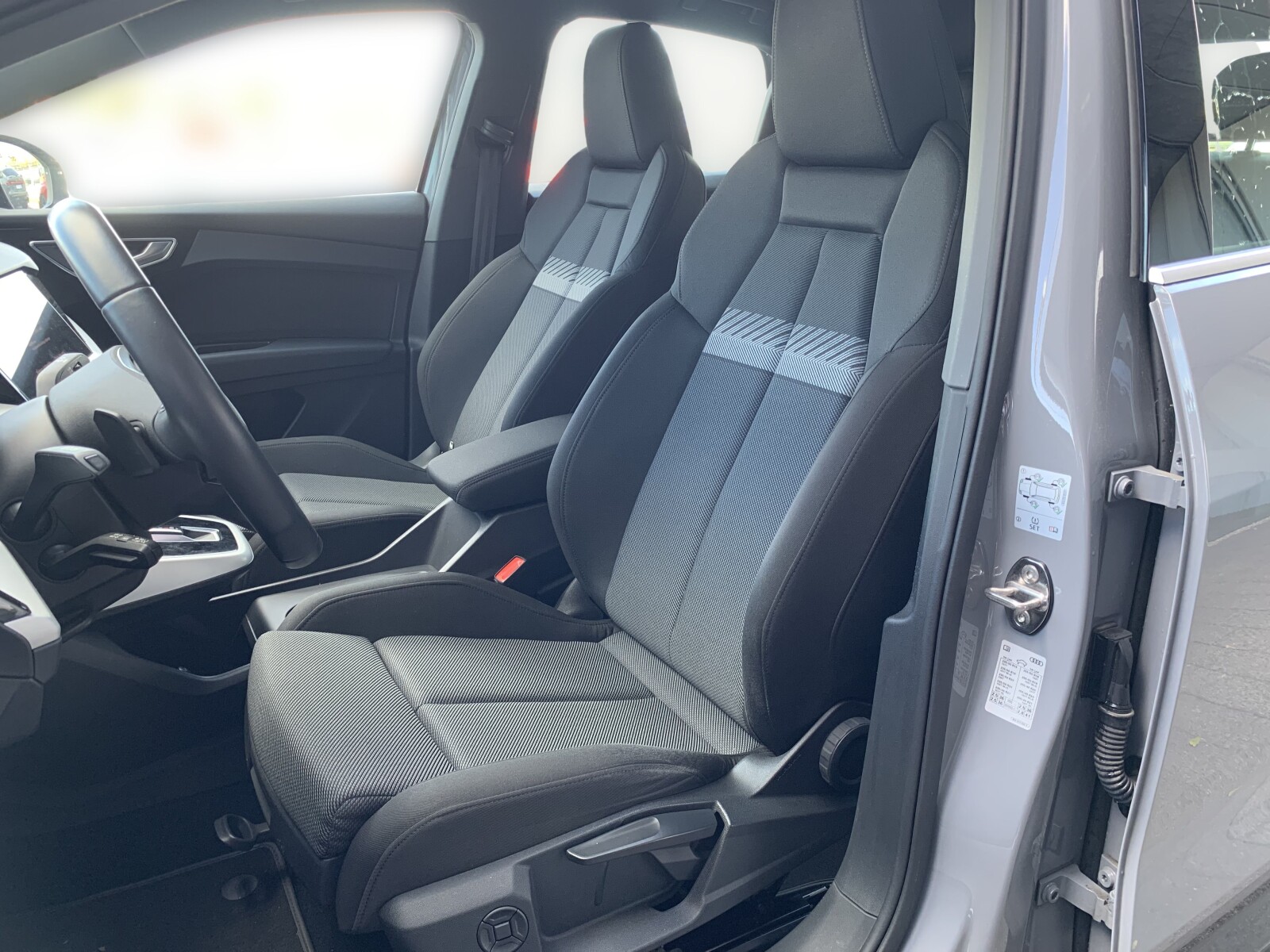 Audi Q4 Sportback - zdjęcie 10