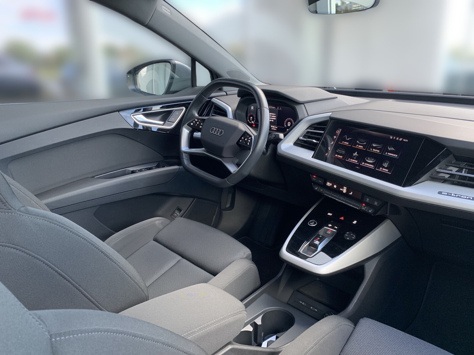 Audi Q4 Sportback - zdjęcie 13