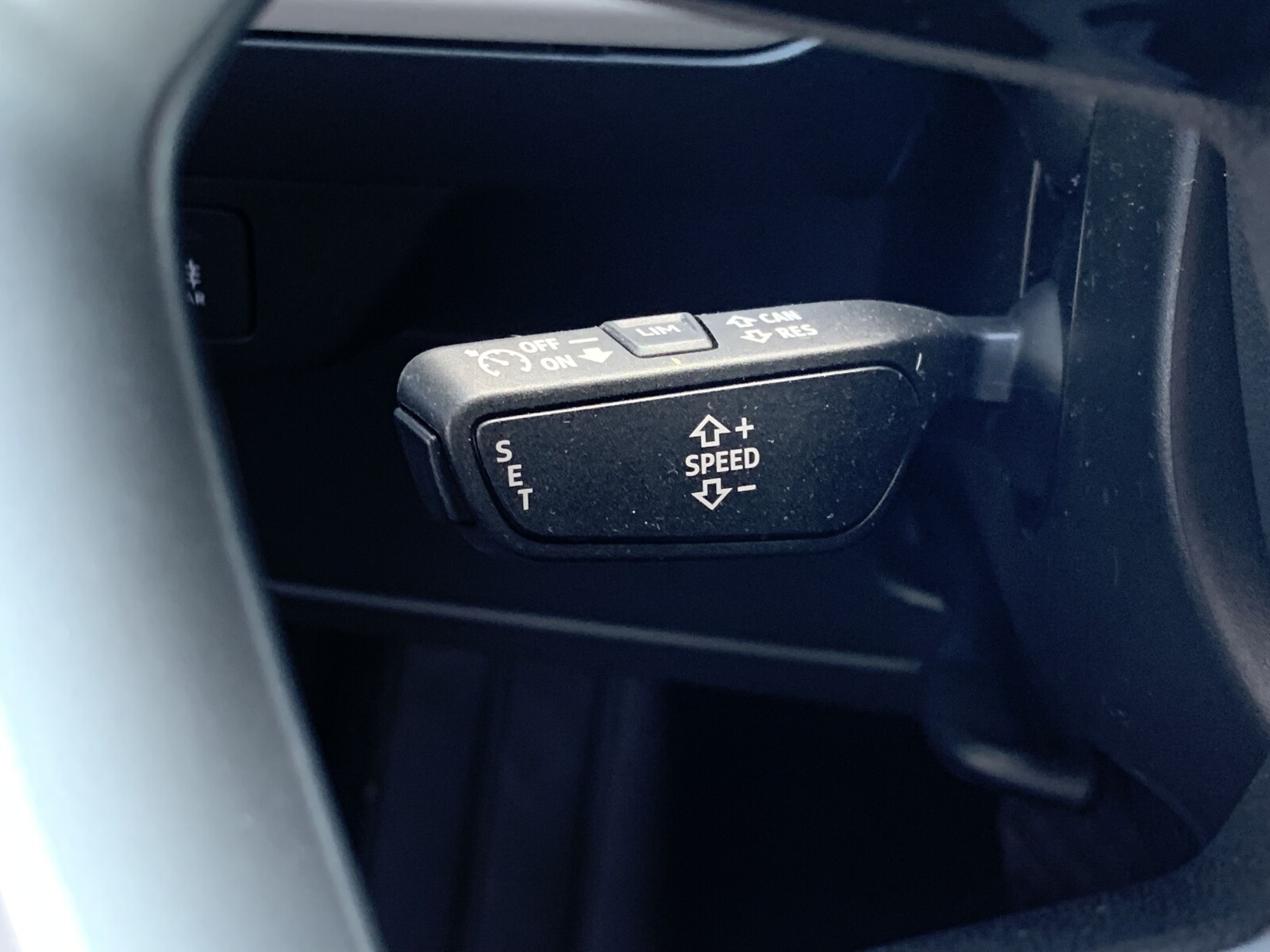 Audi Q4 Sportback - zdjęcie 19
