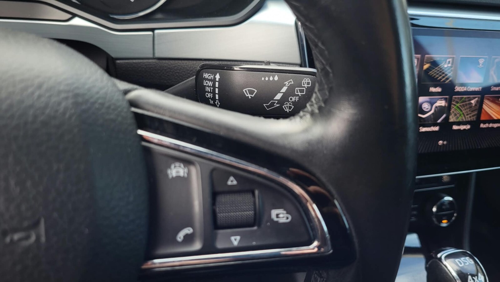 Škoda Superb - zdjęcie 20