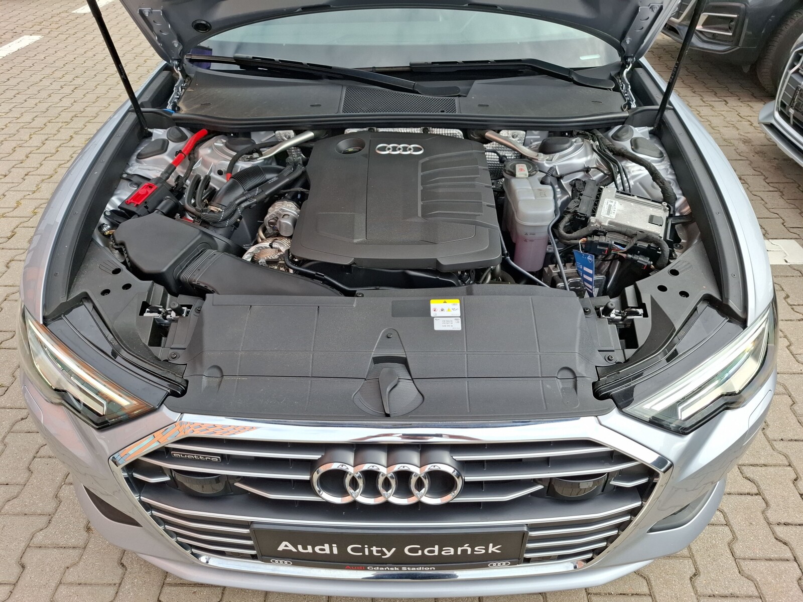 Audi A6 Limousine - zdjęcie 11