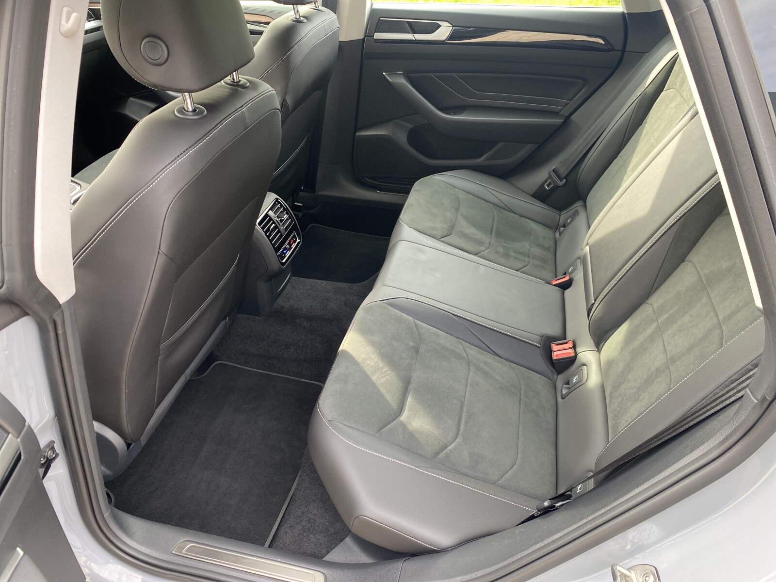 Volkswagen Arteon Shooting Brake - zdjęcie 10