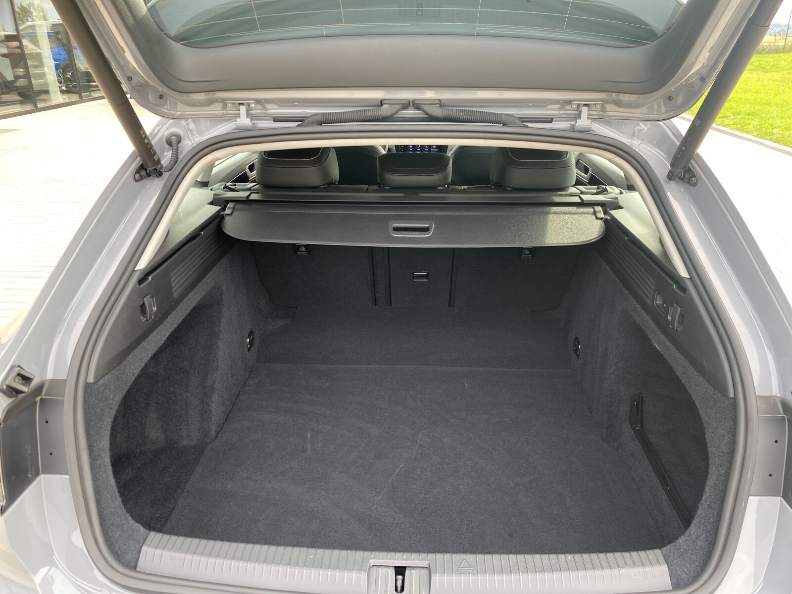 Volkswagen Arteon Shooting Brake - zdjęcie 14