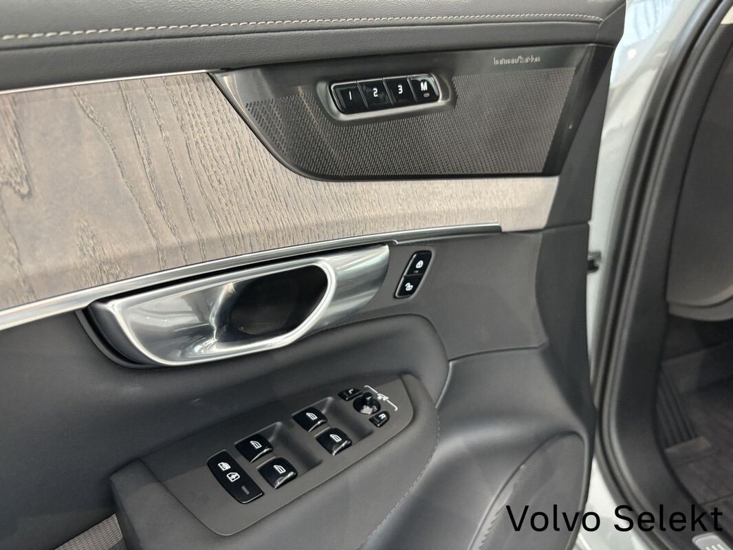 Volvo XC 90 - zdjęcie 11