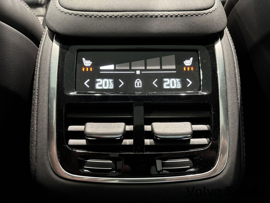 Volvo XC 90 - zdjęcie 22
