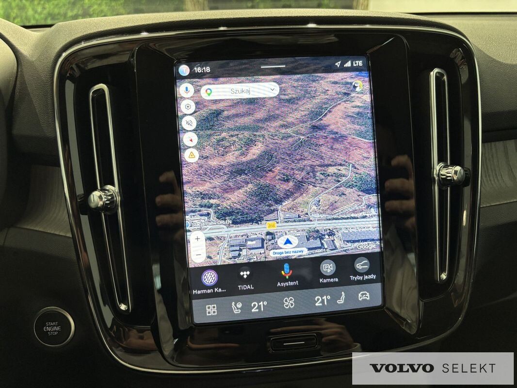 Volvo XC 40 - zdjęcie 13