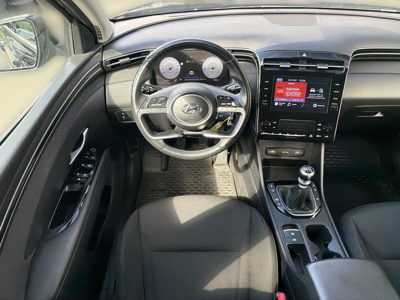 Hyundai Tucson - zdjęcie 19