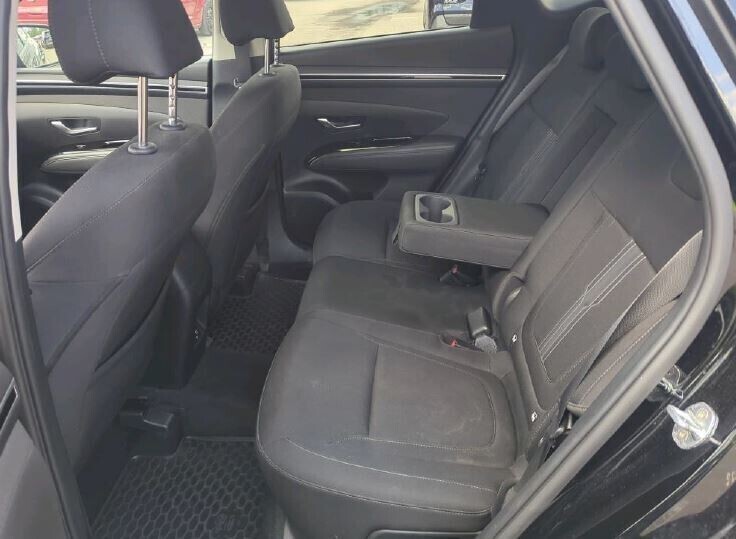 Hyundai Tucson - zdjęcie 7