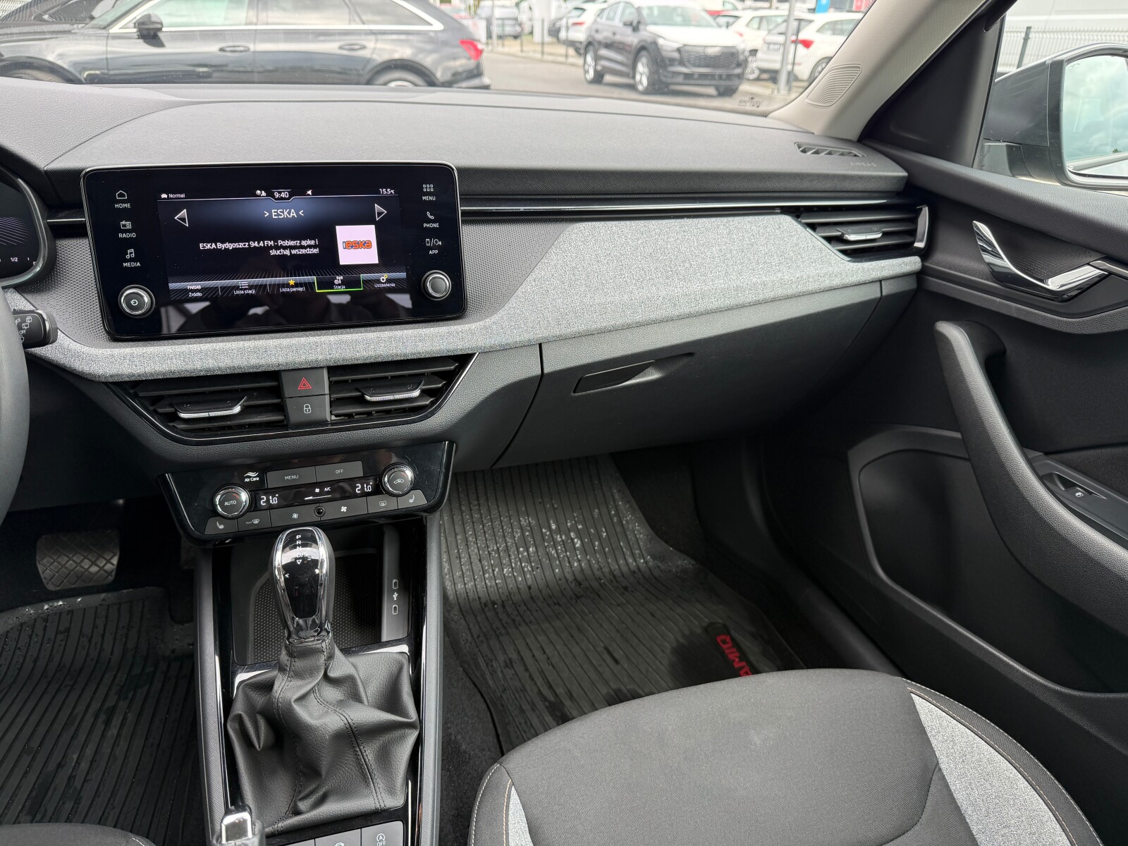 Škoda Kamiq - zdjęcie 14