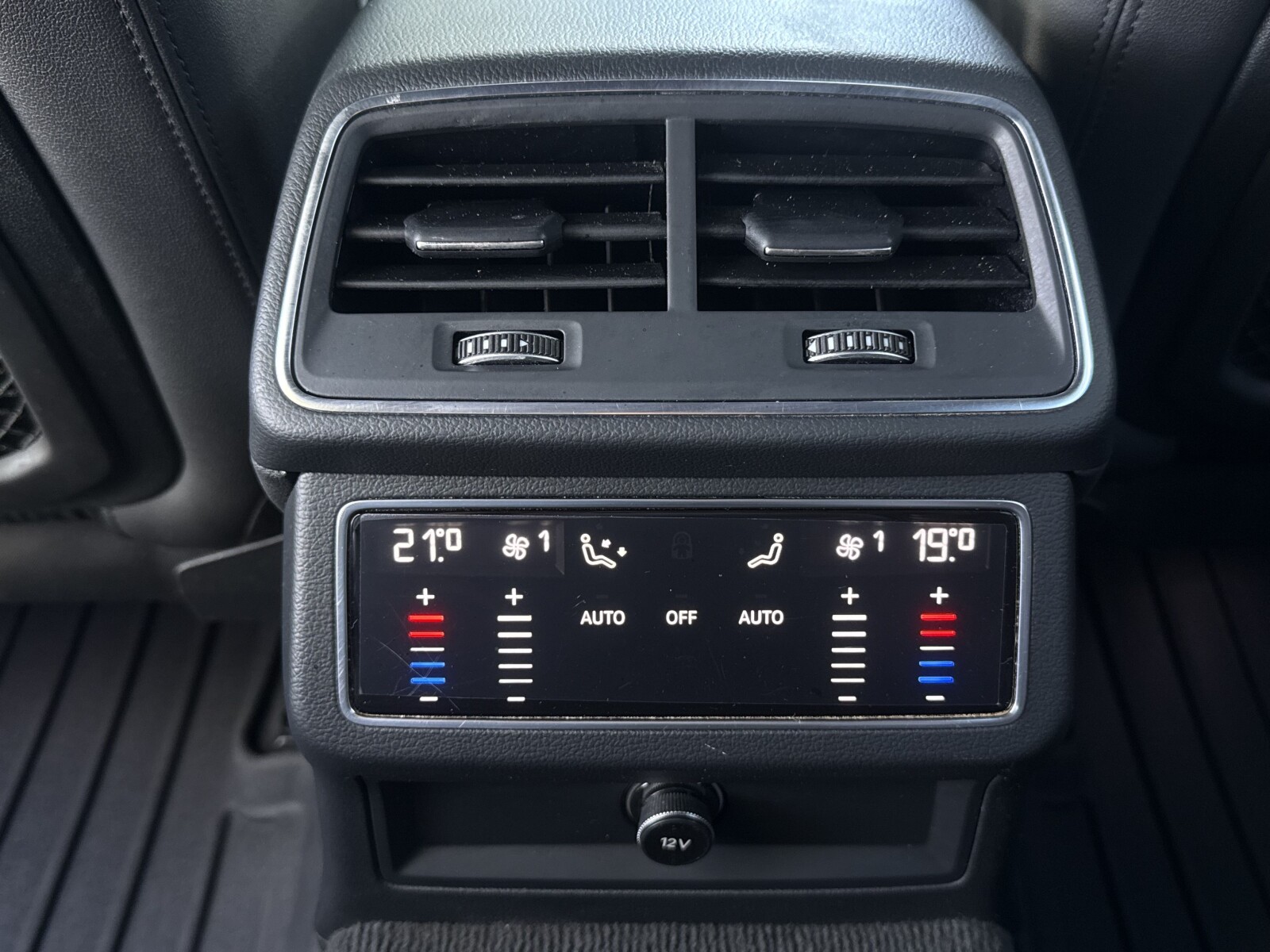 Audi A6 allroad - zdjęcie 33