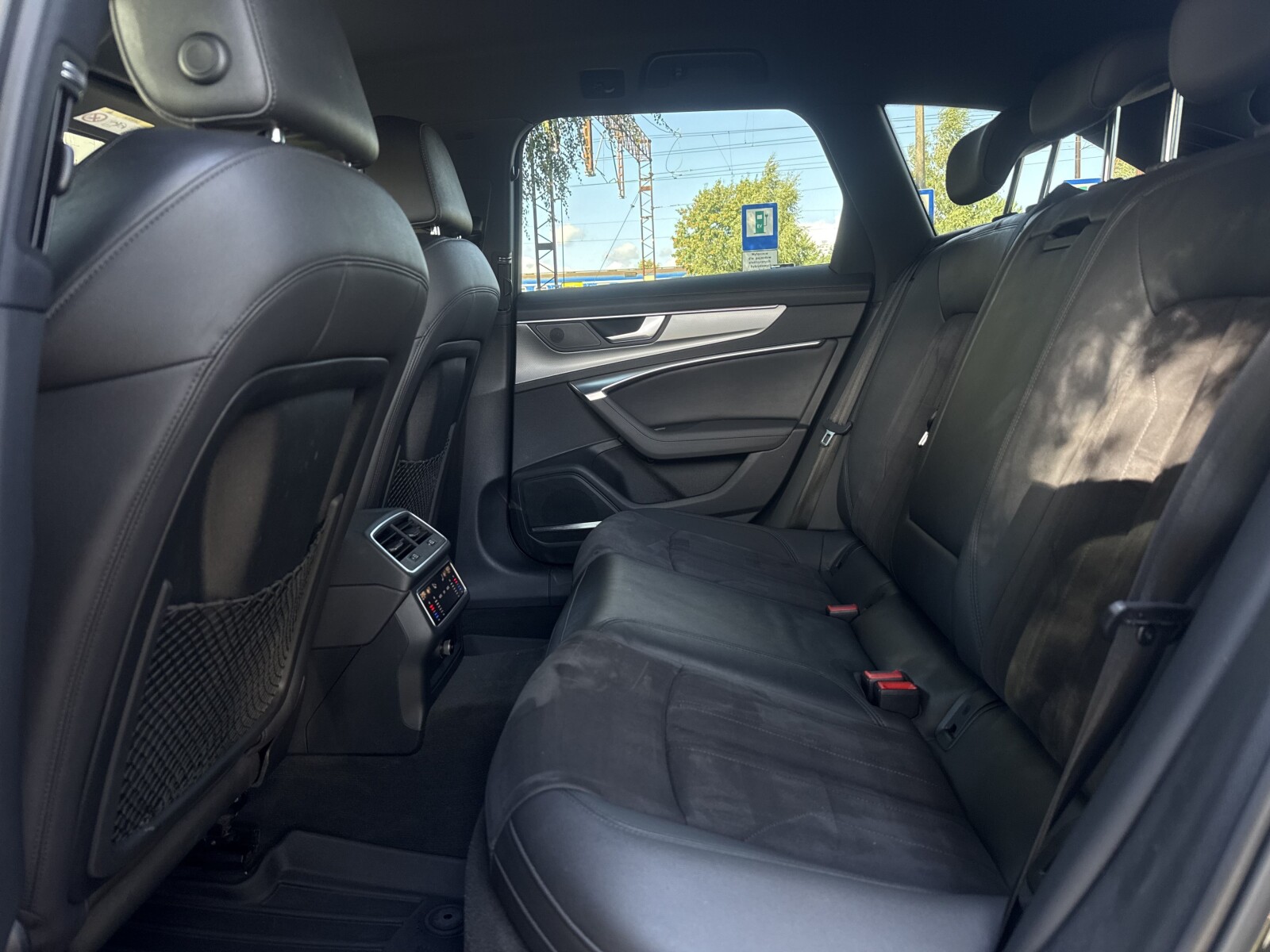 Audi A6 allroad - zdjęcie 31