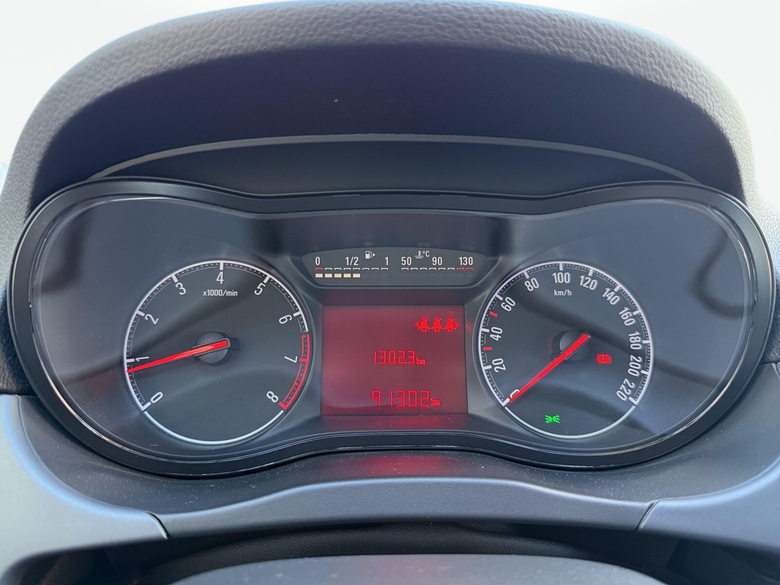 Opel Corsa - zdjęcie 16