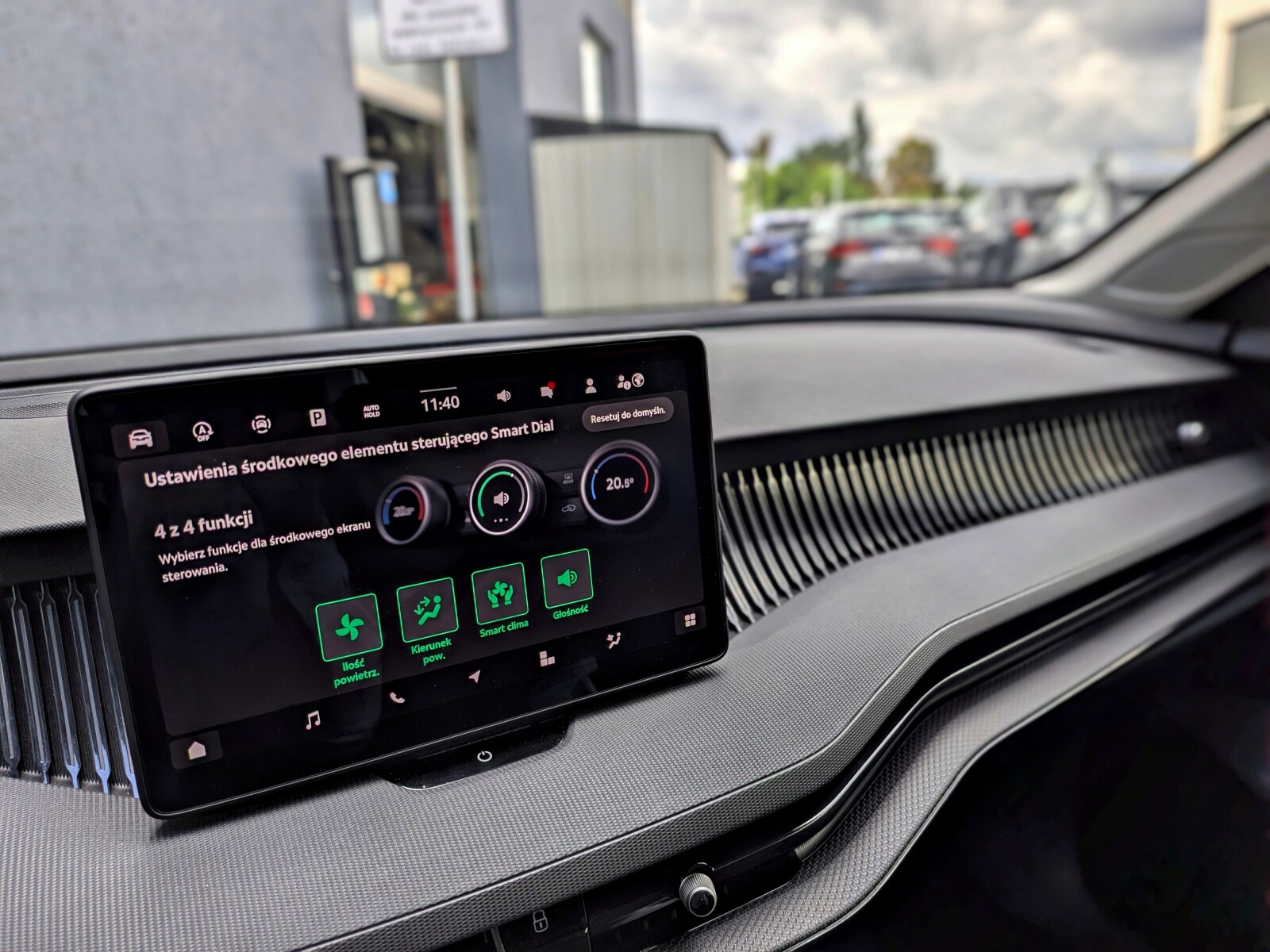 Škoda Superb Combi - zdjęcie 25
