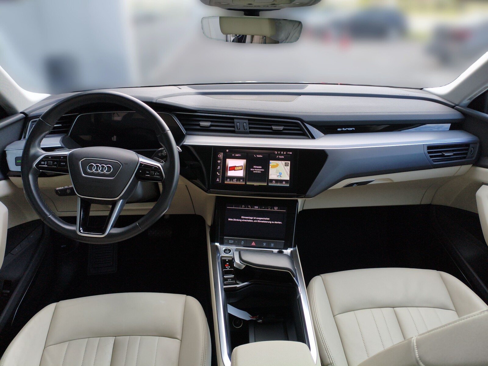 Audi e-tron - zdjęcie 14
