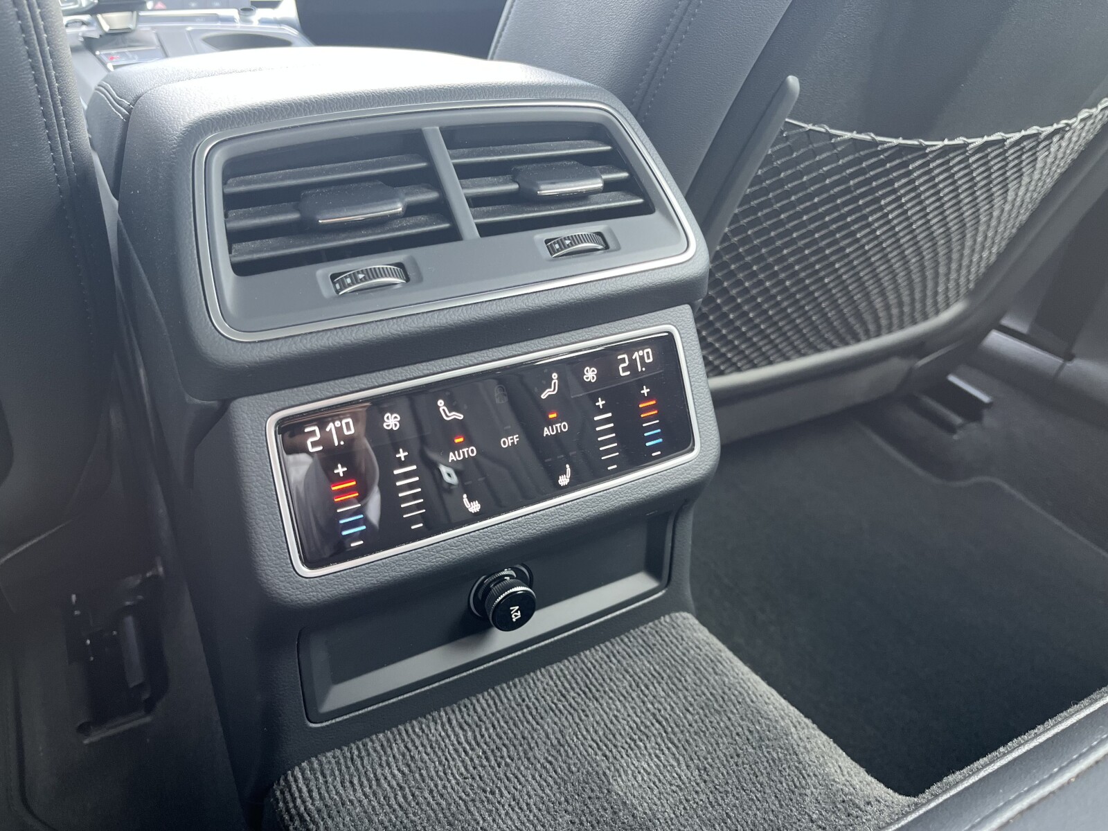 Audi A6 Avant - zdjęcie 24