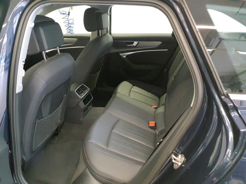 Audi A6 Avant - zdjęcie 8
