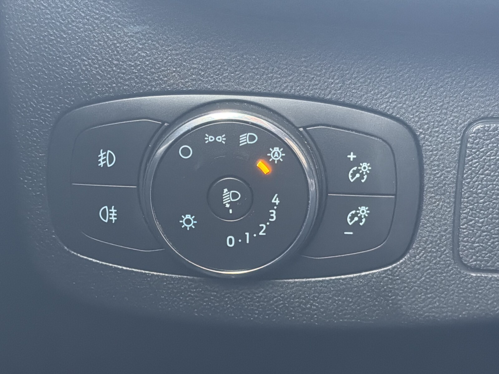 Ford Puma - zdjęcie 21