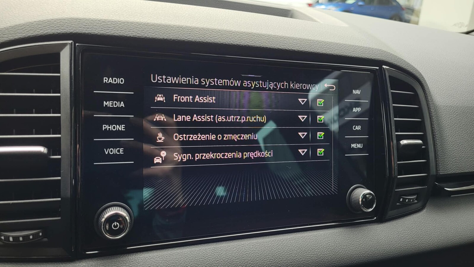 Škoda Karoq - zdjęcie 29