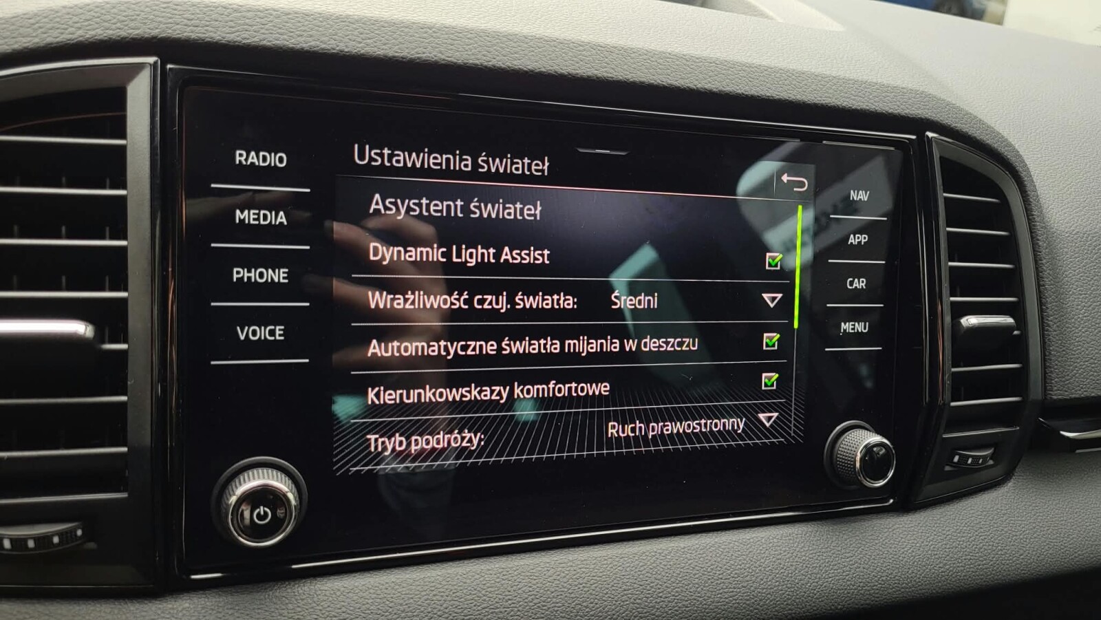 Škoda Karoq - zdjęcie 30