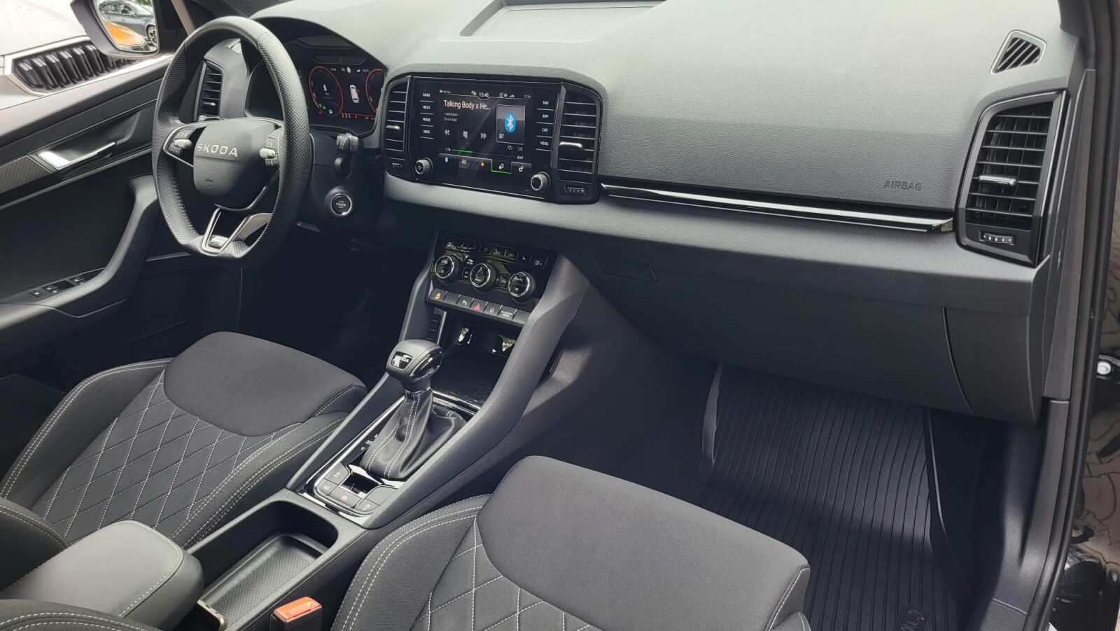 Škoda Karoq - zdjęcie 15