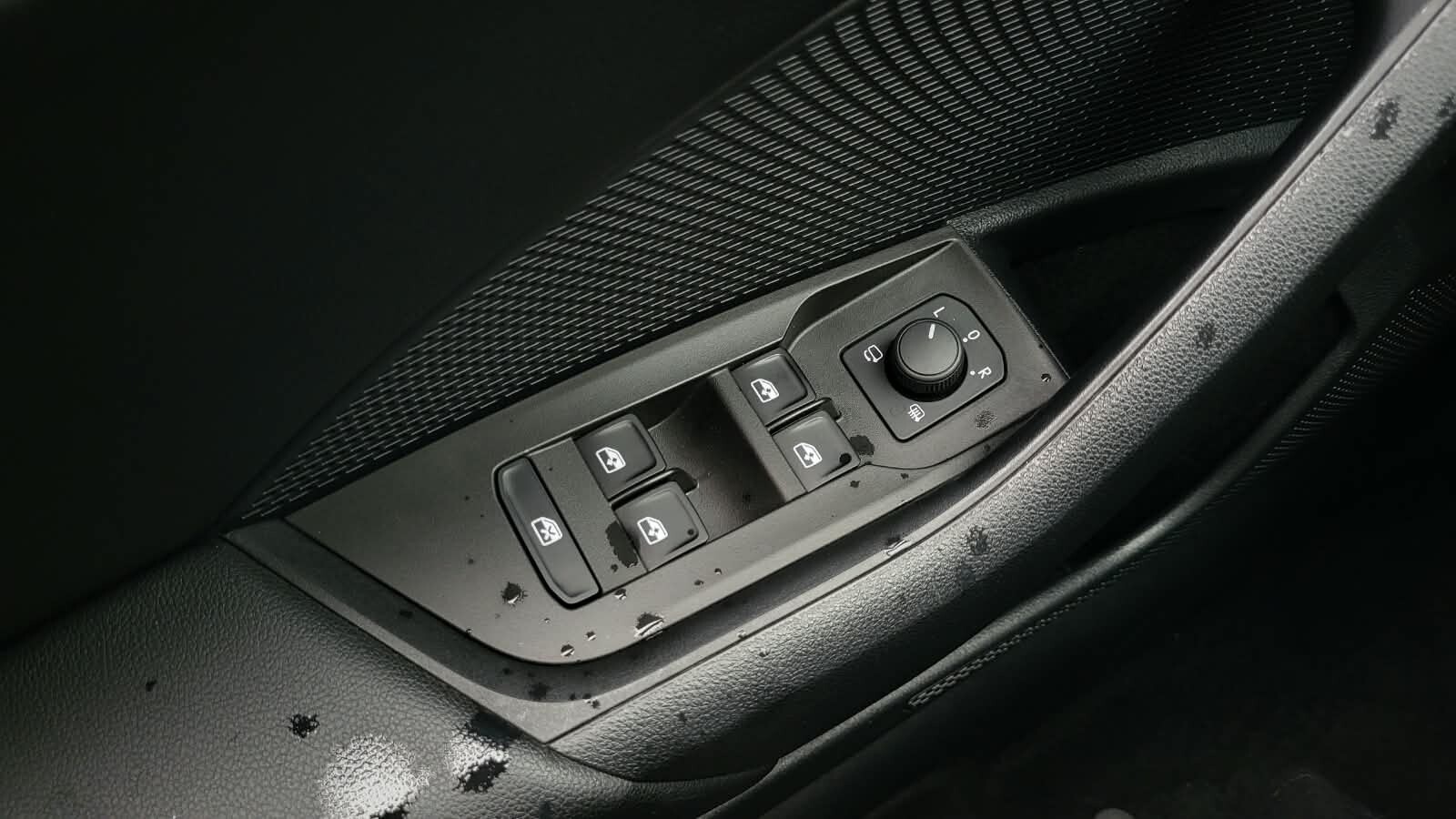 Škoda Octavia Combi - zdjęcie 20