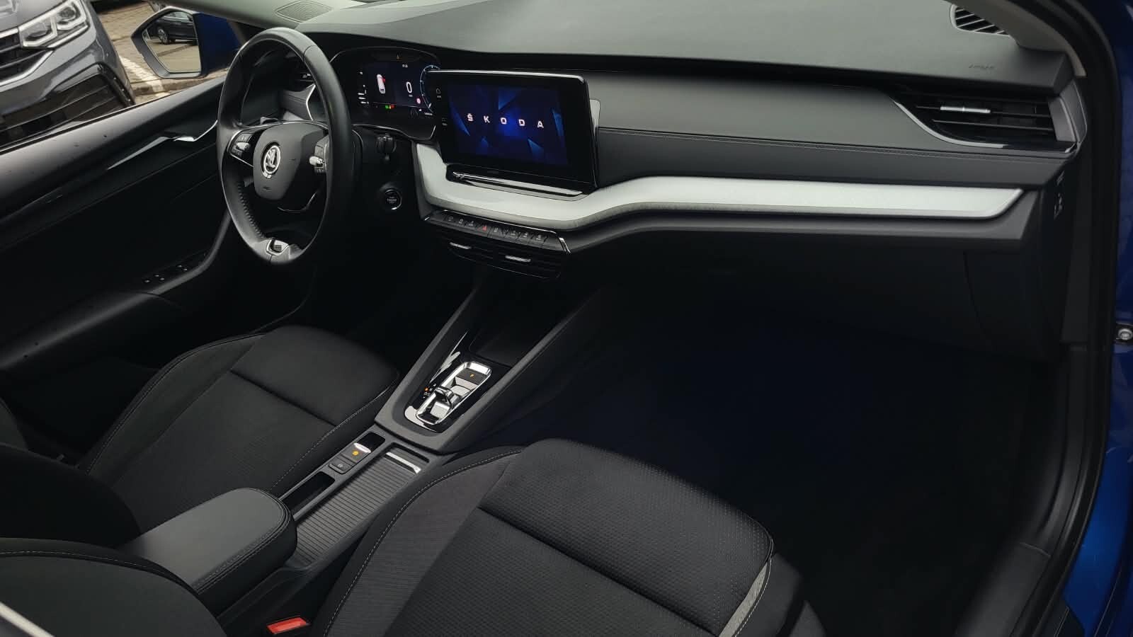 Škoda Octavia Combi - zdjęcie 18