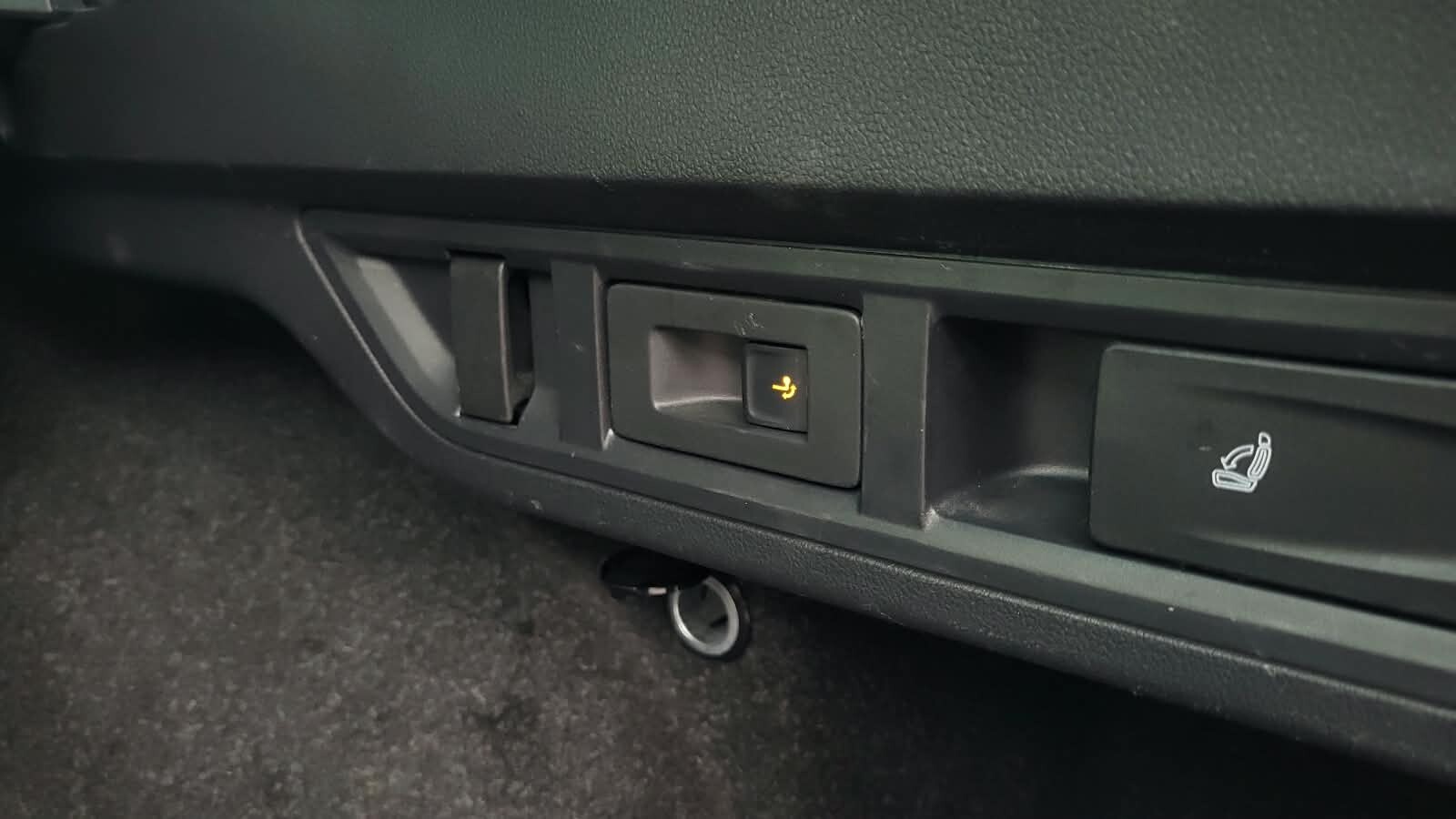 Škoda Octavia Combi - zdjęcie 15