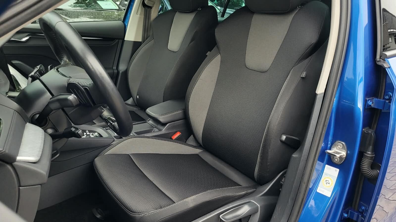 Škoda Octavia Combi - zdjęcie 11