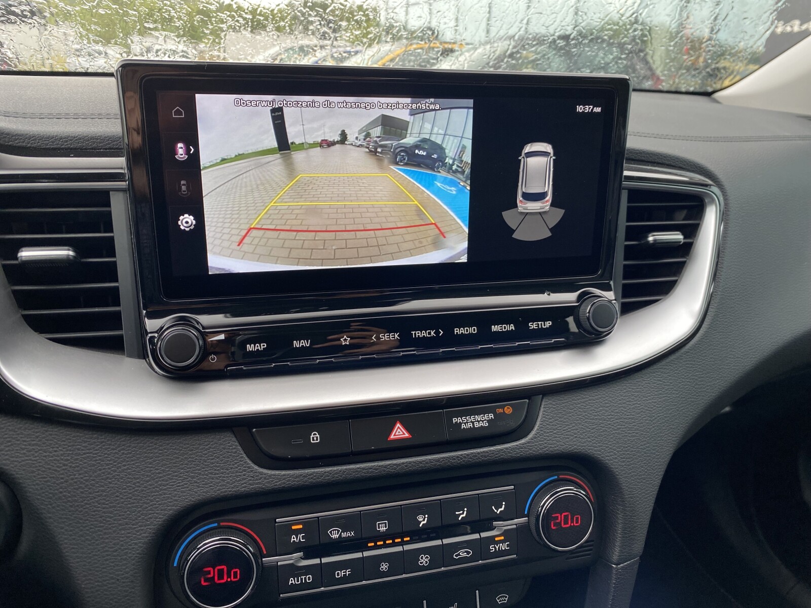 Kia Ceed - zdjęcie 17
