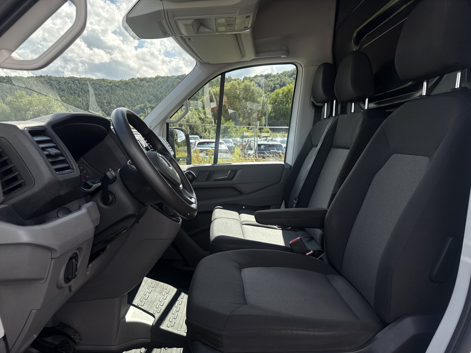 Volkswagen Crafter - zdjęcie 9
