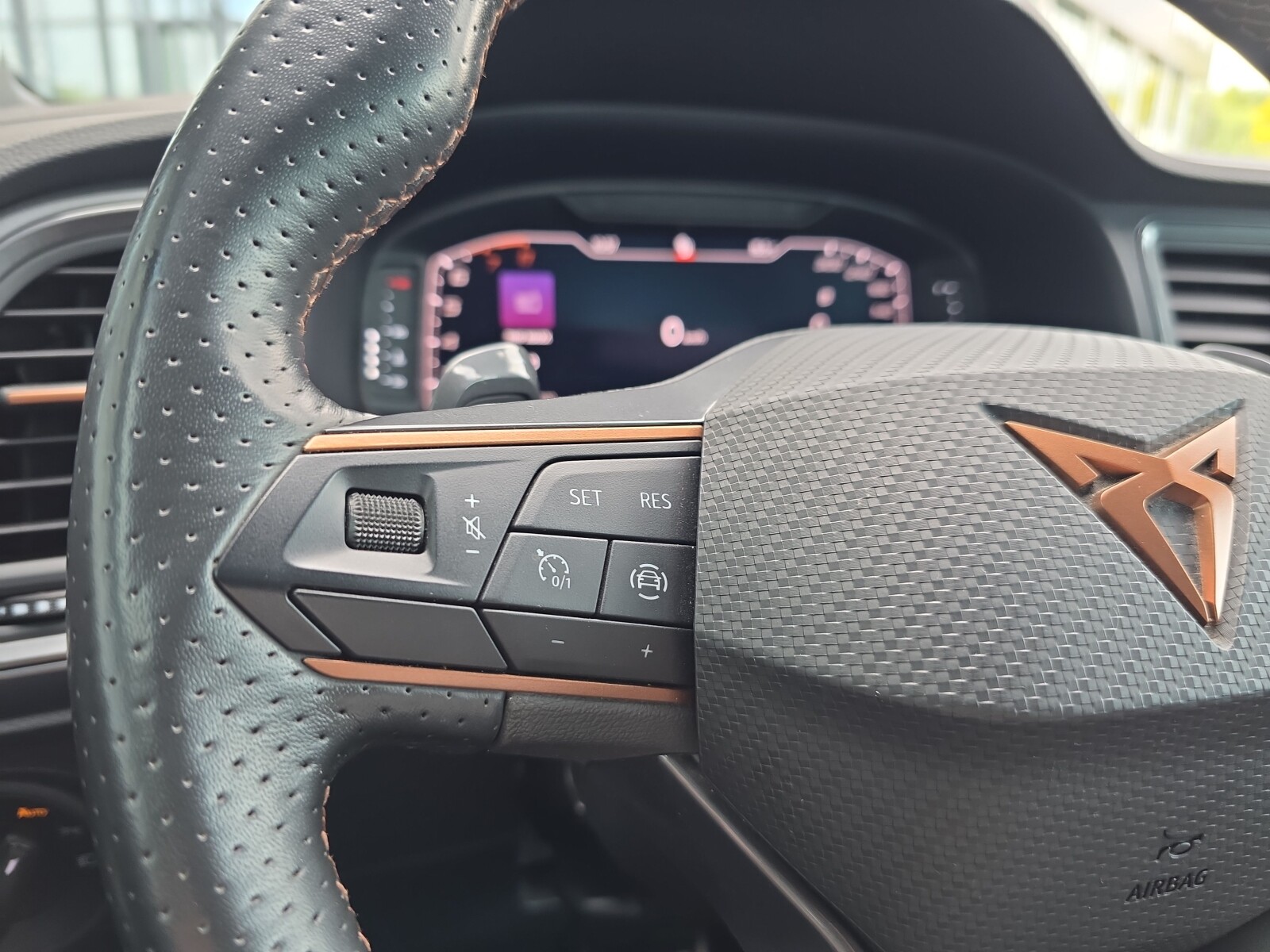 Cupra Ateca - zdjęcie 13