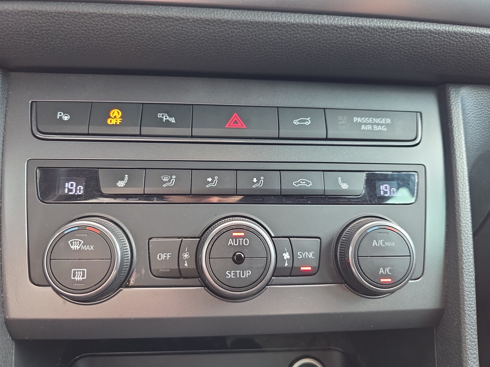 Cupra Ateca - zdjęcie 24