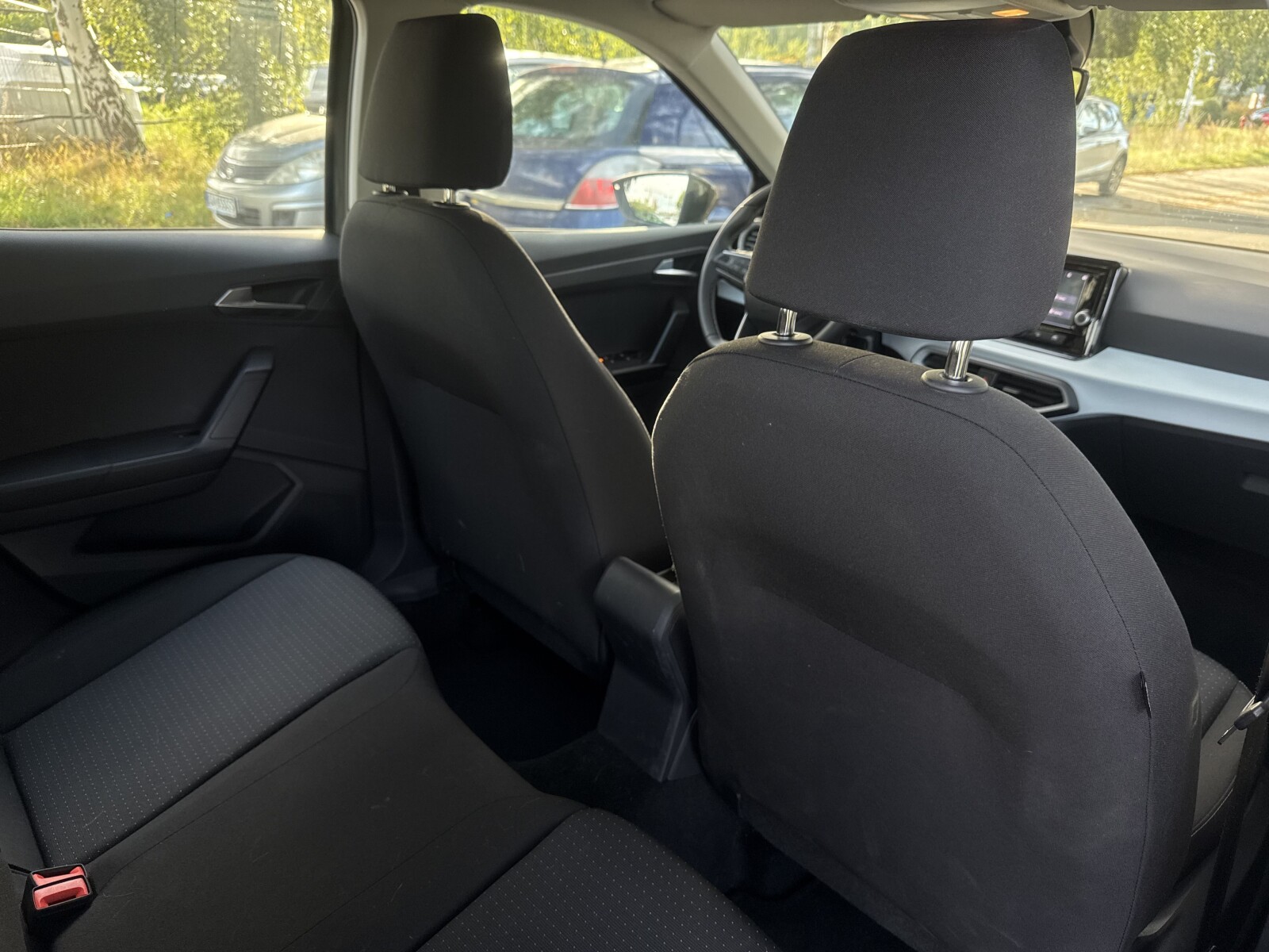 Seat Arona - zdjęcie 28