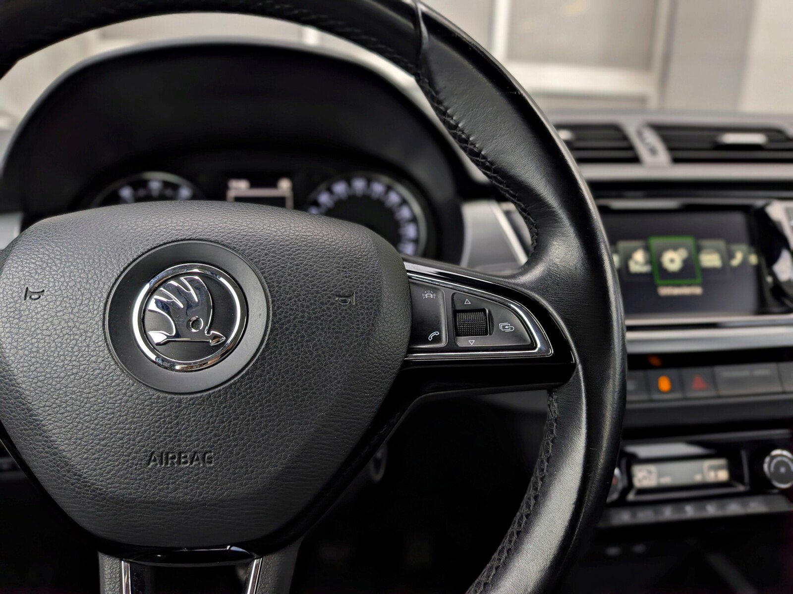 Škoda Fabia - zdjęcie 18