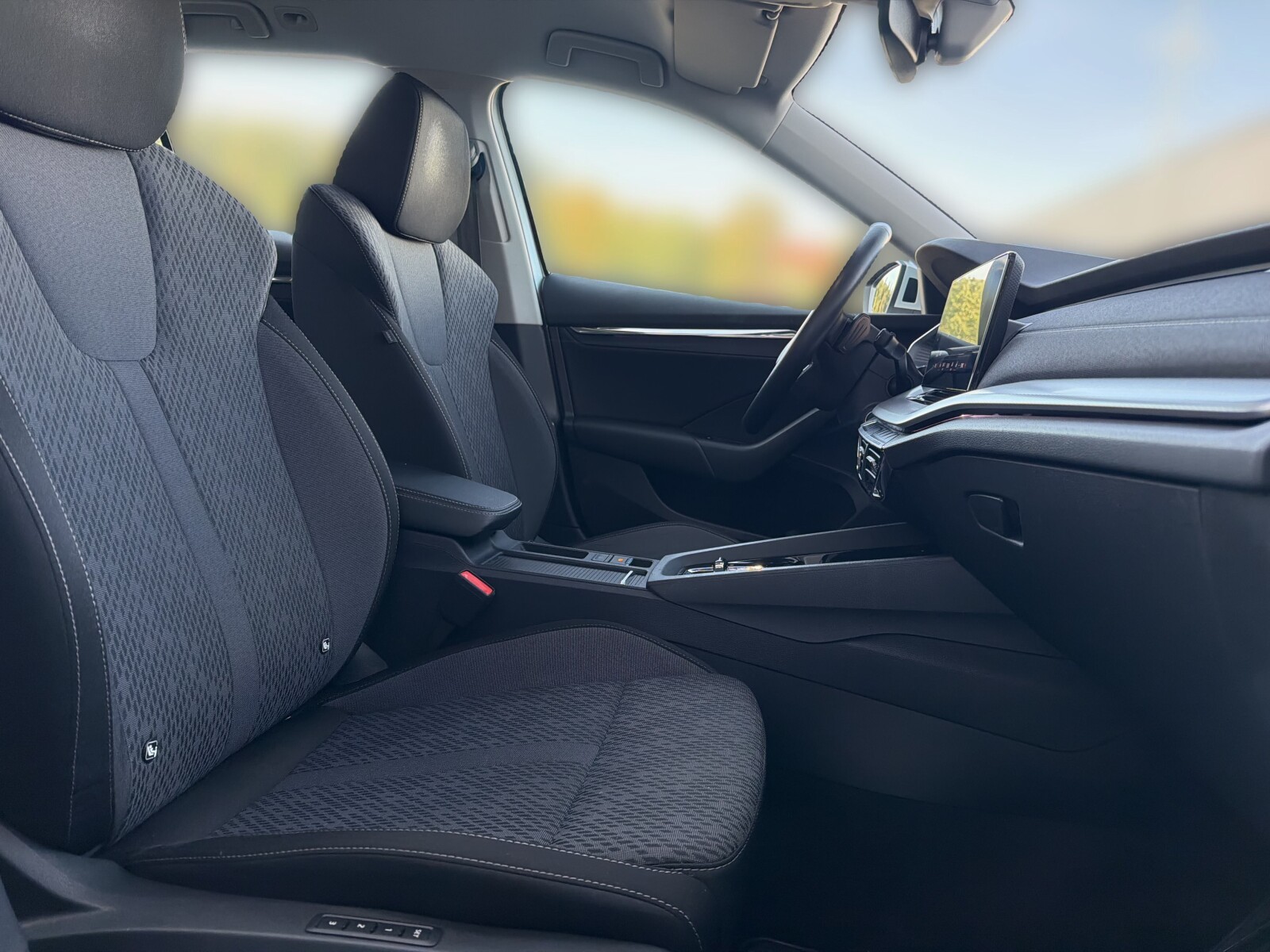 Škoda Octavia Combi - zdjęcie 18