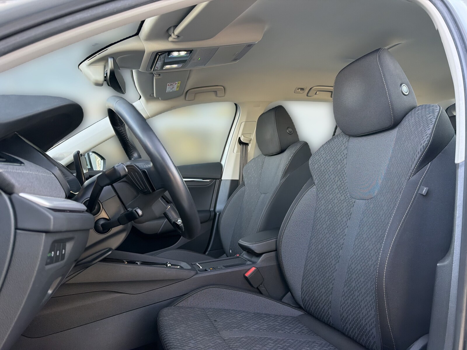 Škoda Octavia Combi - zdjęcie 10