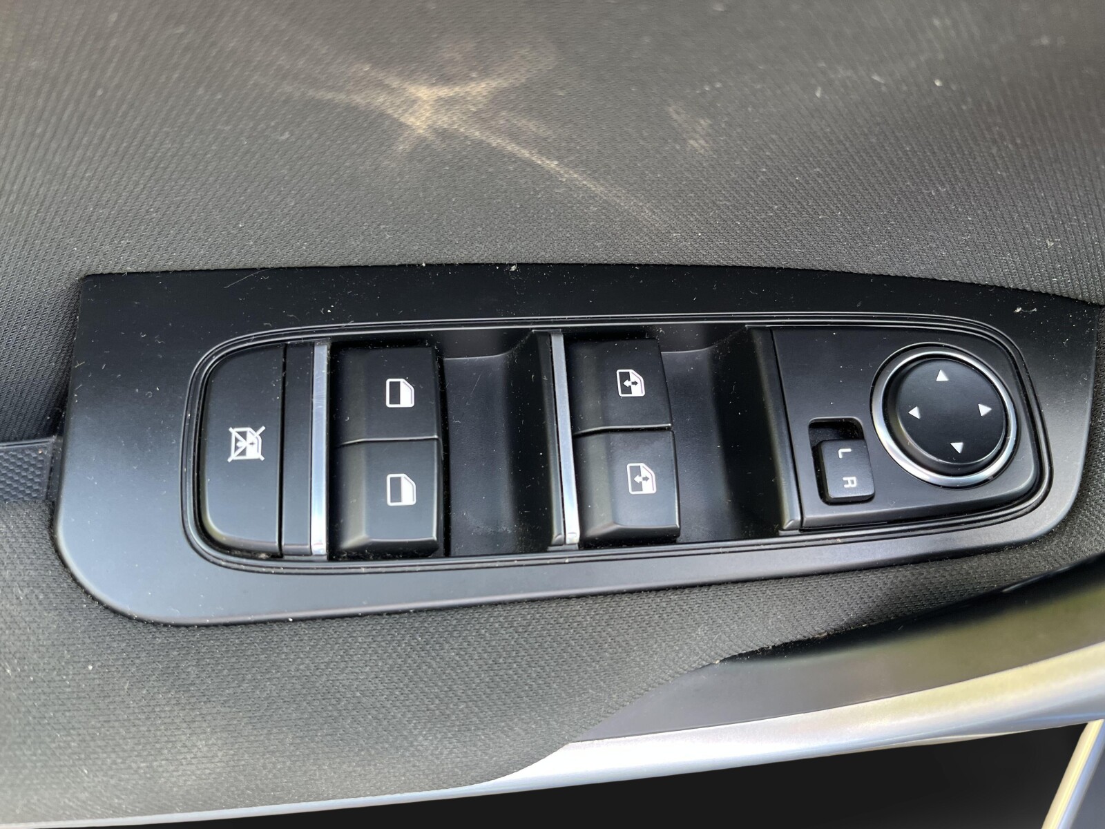 Kia XCeed - zdjęcie 10