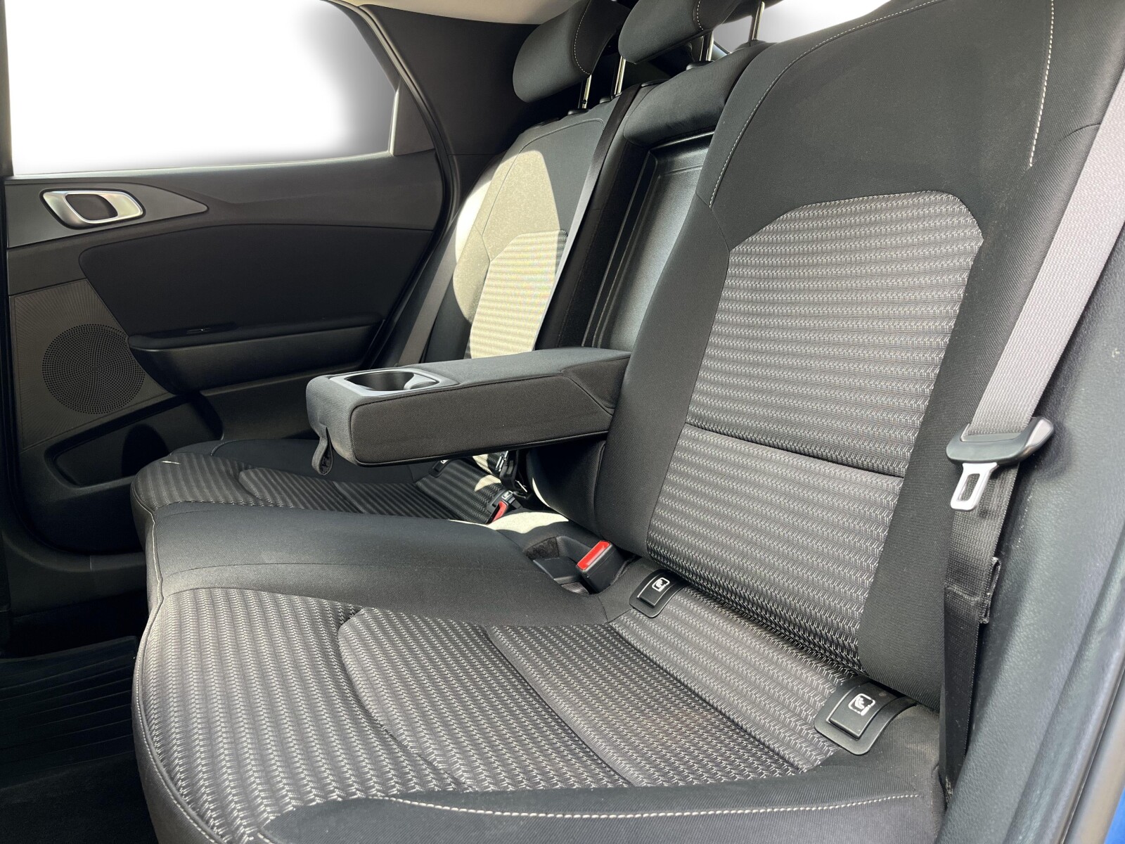 Kia XCeed - zdjęcie 14