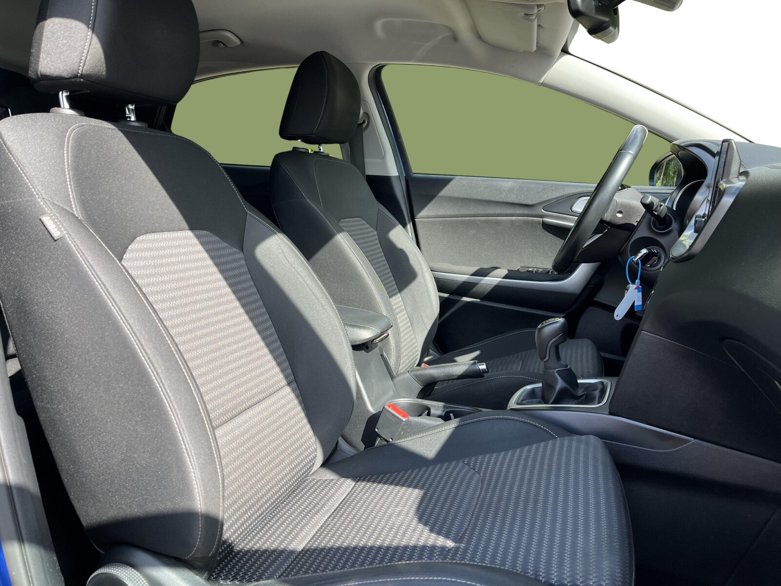 Kia XCeed - zdjęcie 20