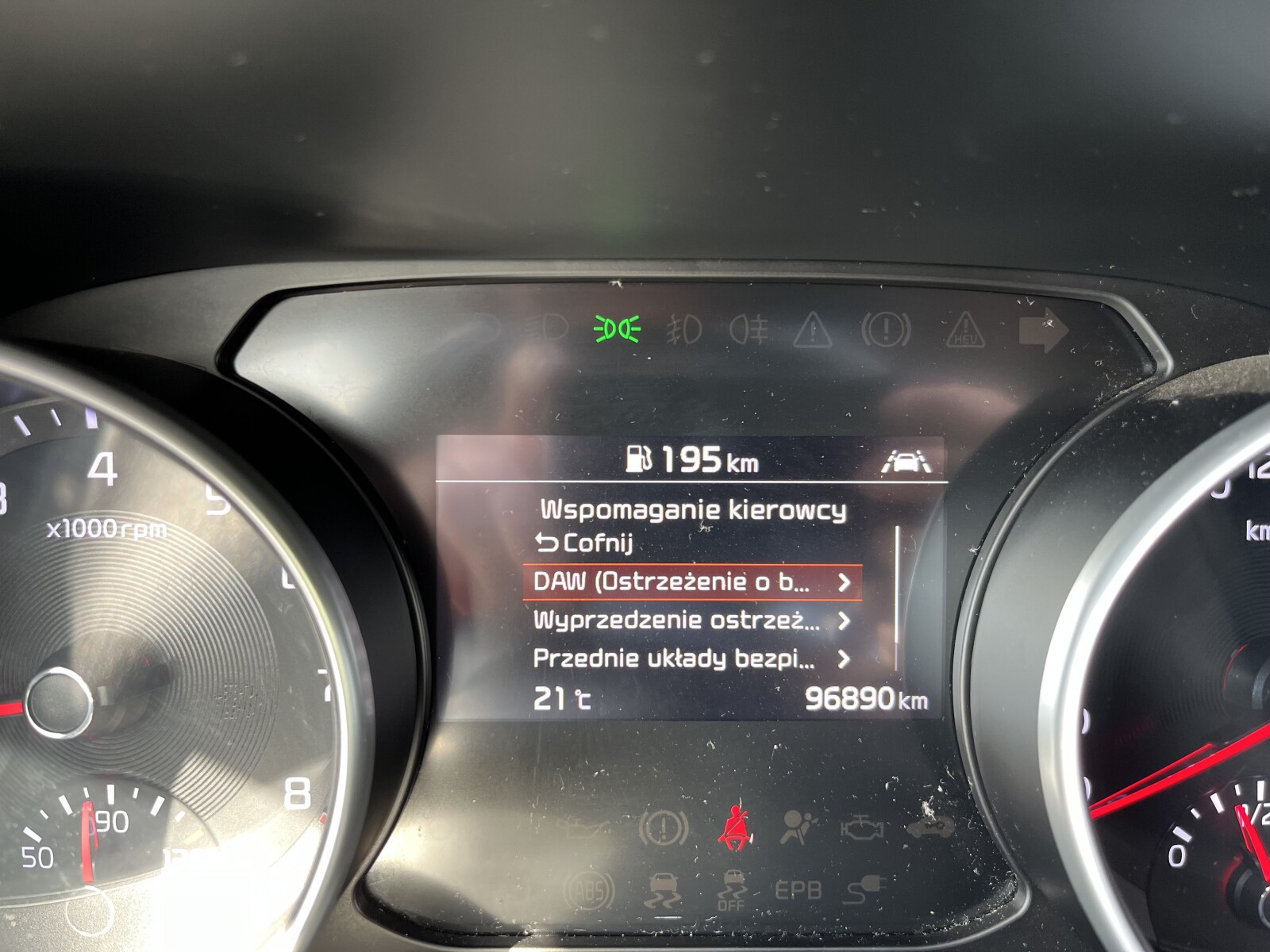 Kia XCeed - zdjęcie 33