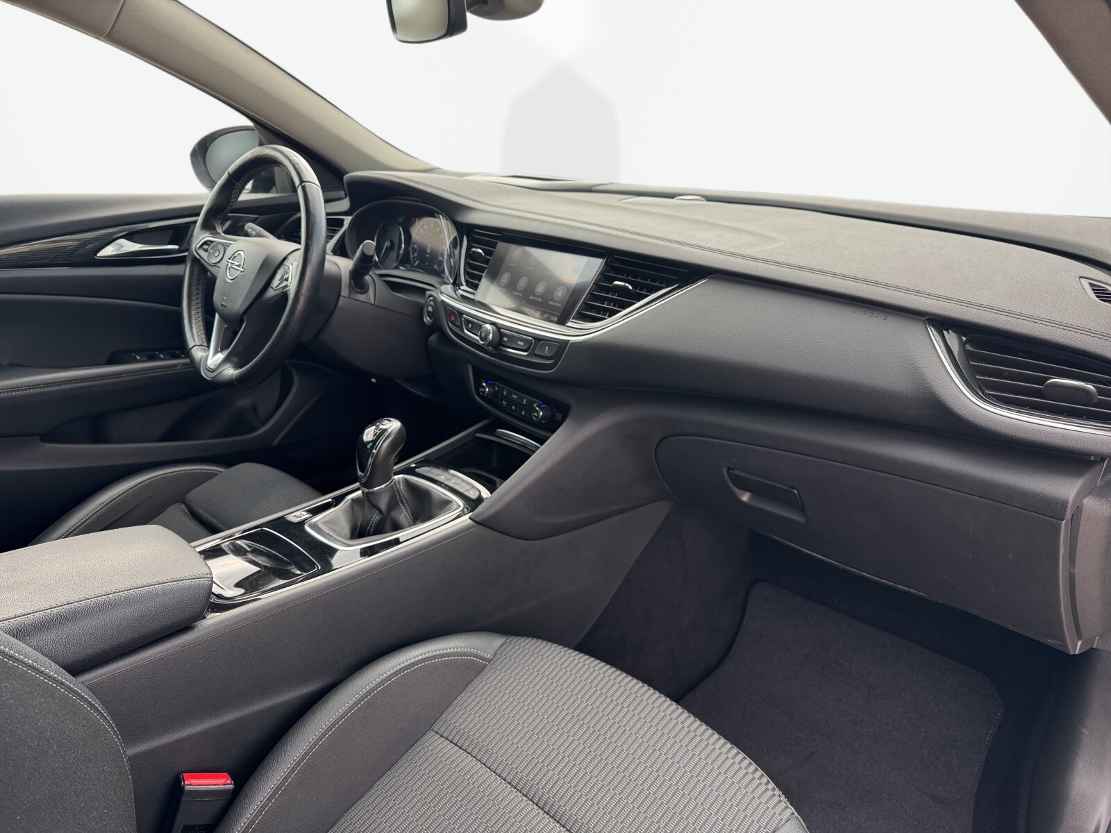 Opel Insignia - zdjęcie 10