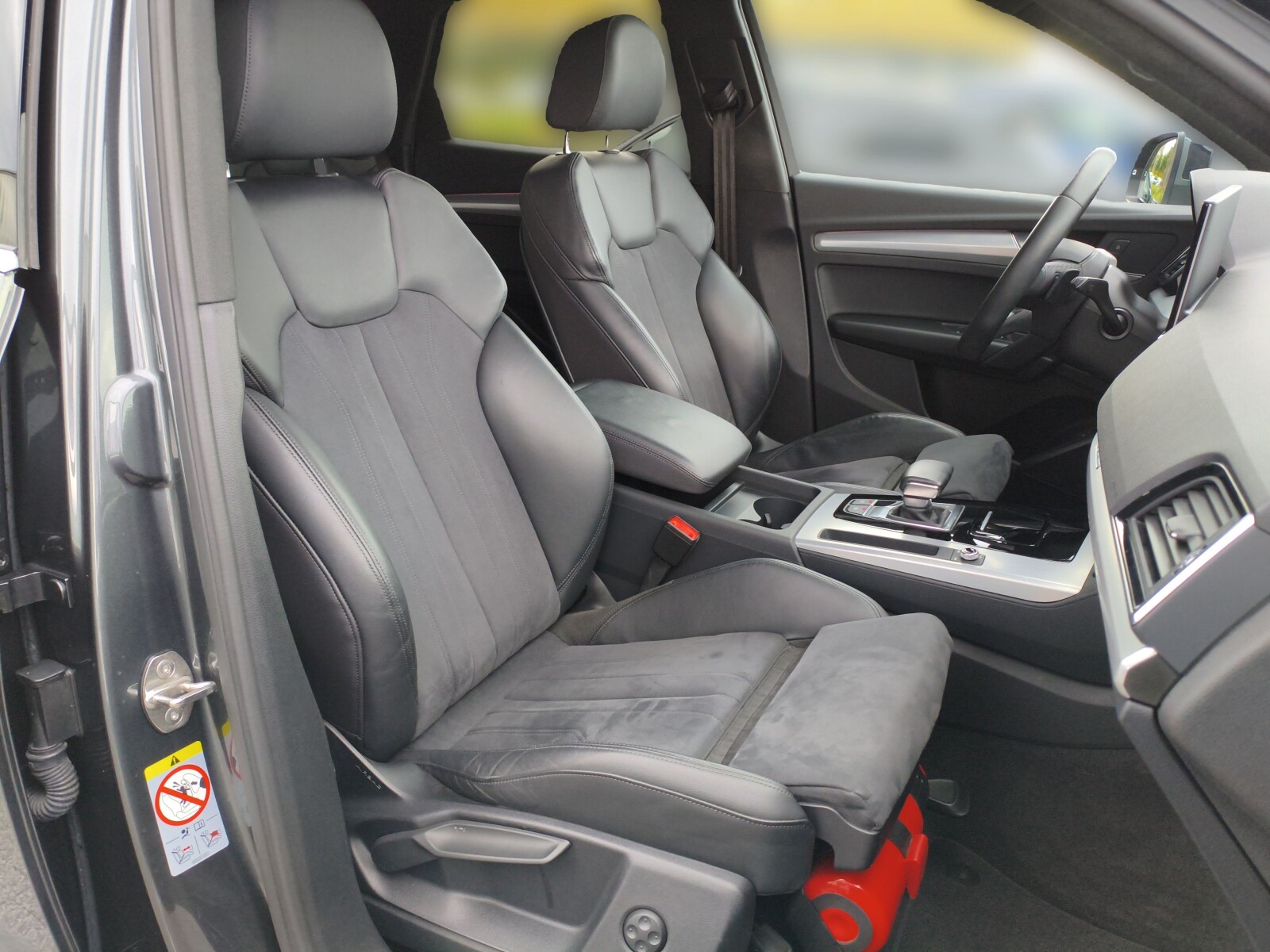 Audi Q5 Sportback - zdjęcie 13