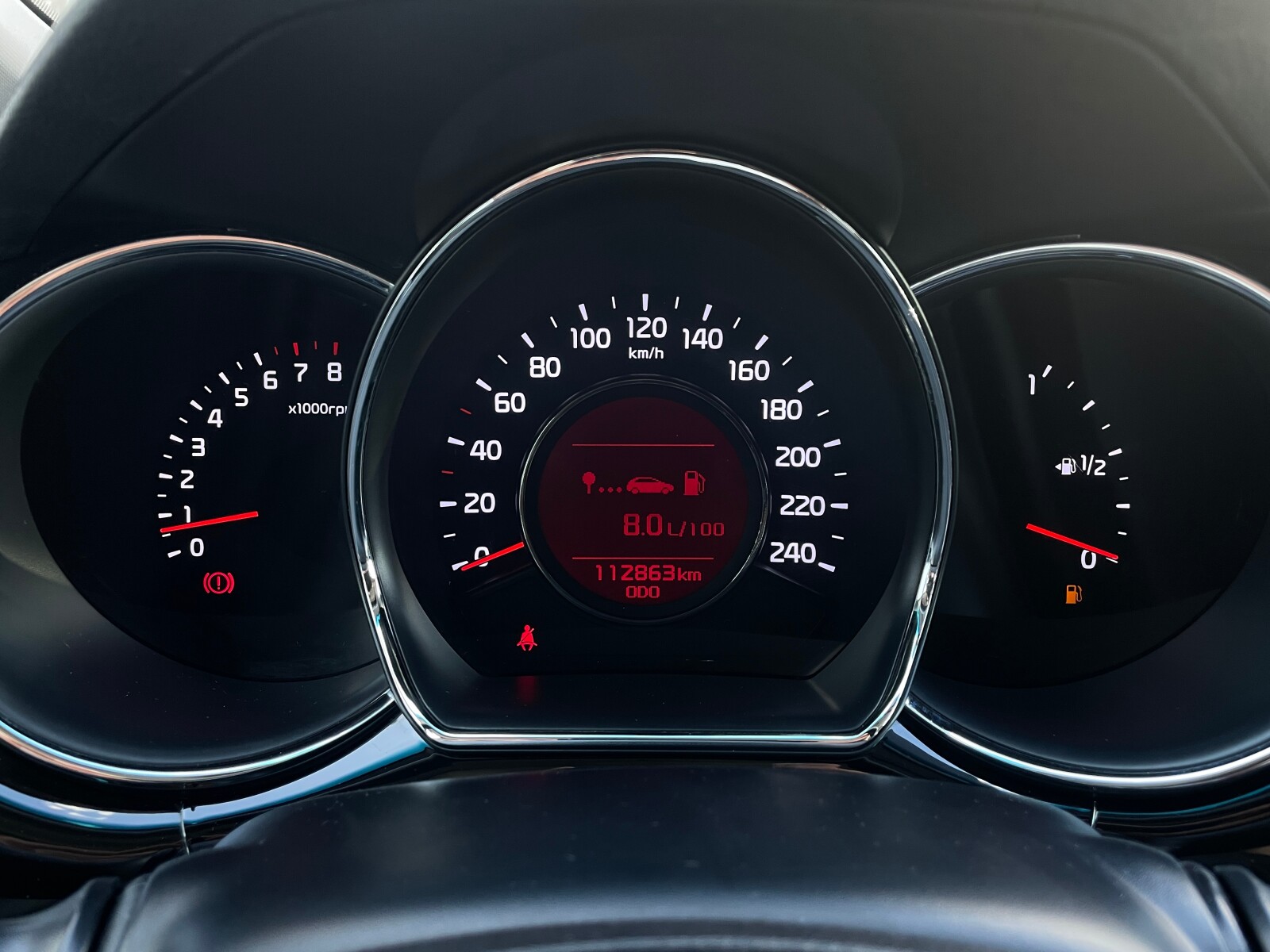 Kia Ceed - zdjęcie 25