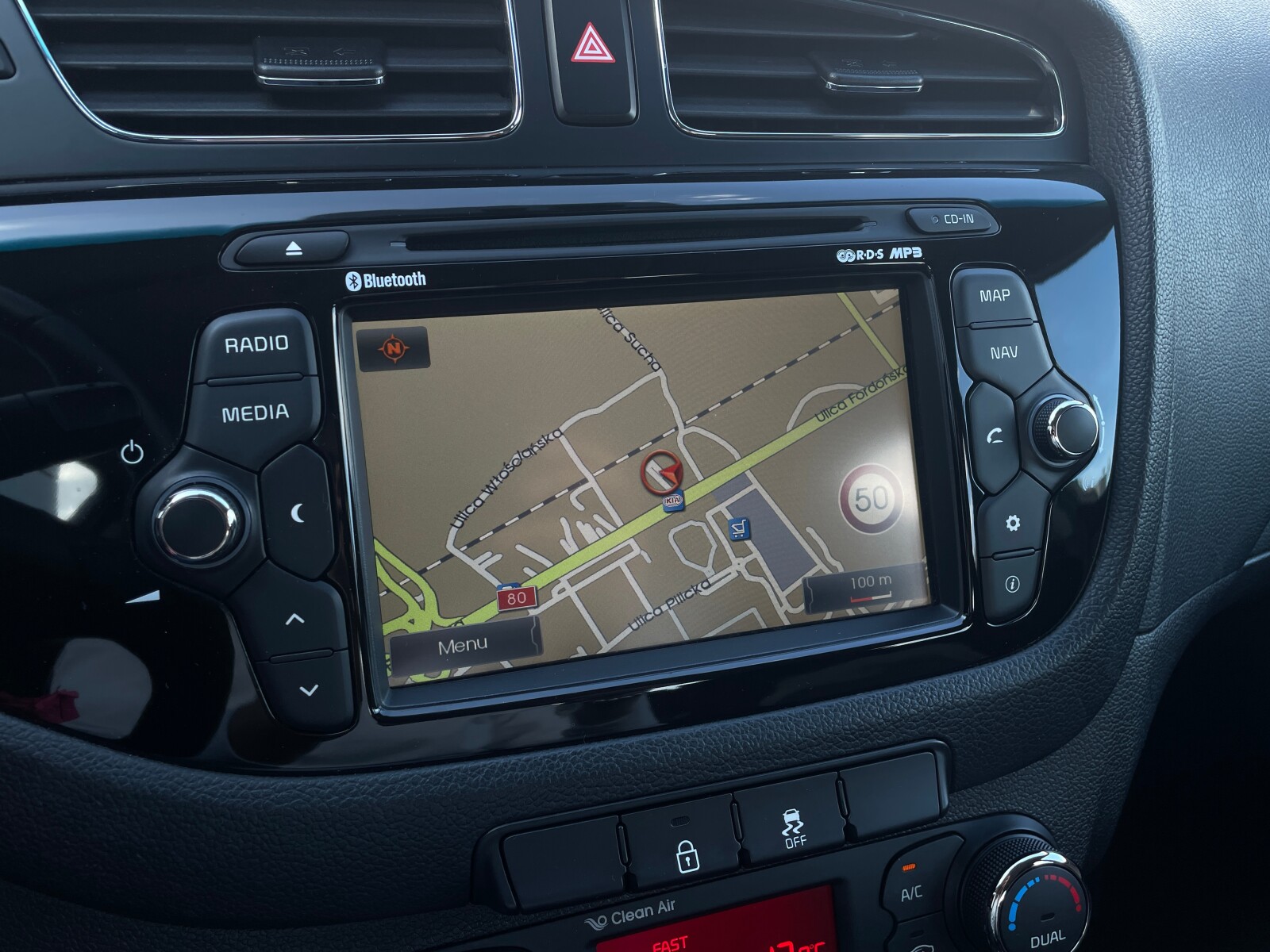 Kia Ceed - zdjęcie 29