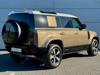 Defender 3.0D 350 KM AWD X-Dynamic HSE 110 GIEWONT 1/10