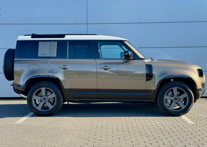 Defender 3.0D 350 KM AWD X-Dynamic HSE 110 GIEWONT 1/10