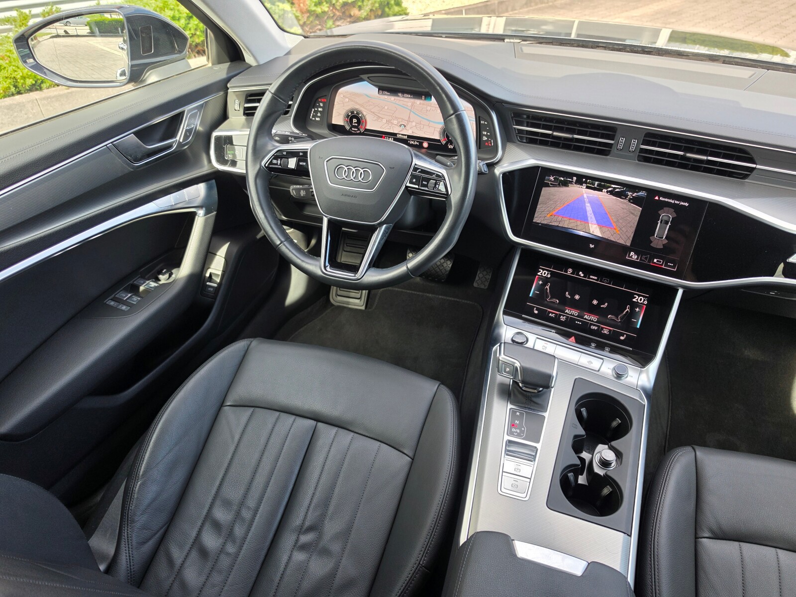 Audi A6 Avant - zdjęcie 14