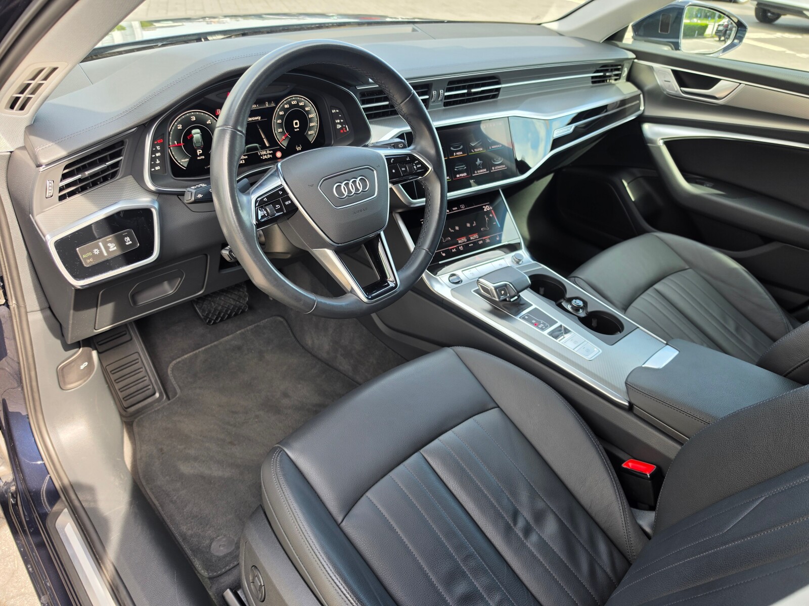 Audi A6 Avant - zdjęcie 21